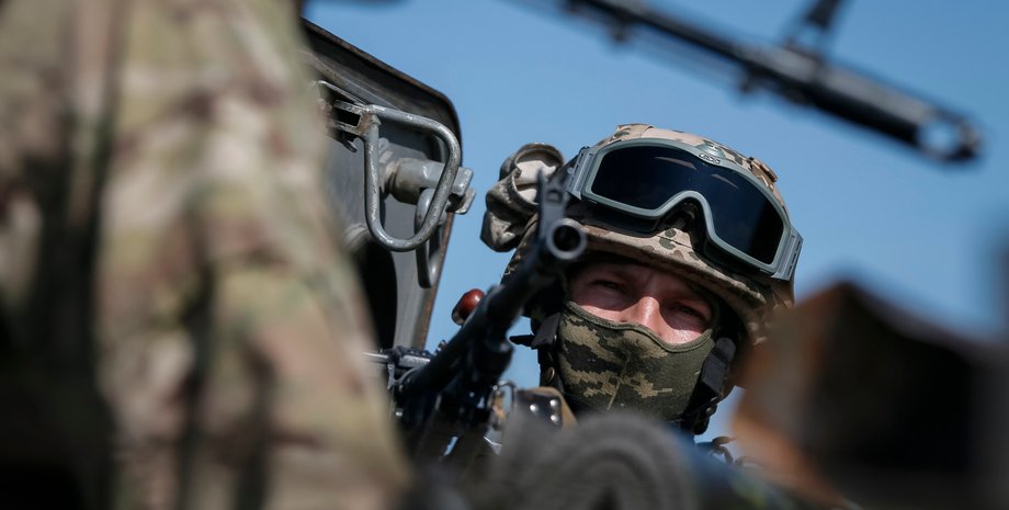 АТО в Донбассе / Фото: Reuters