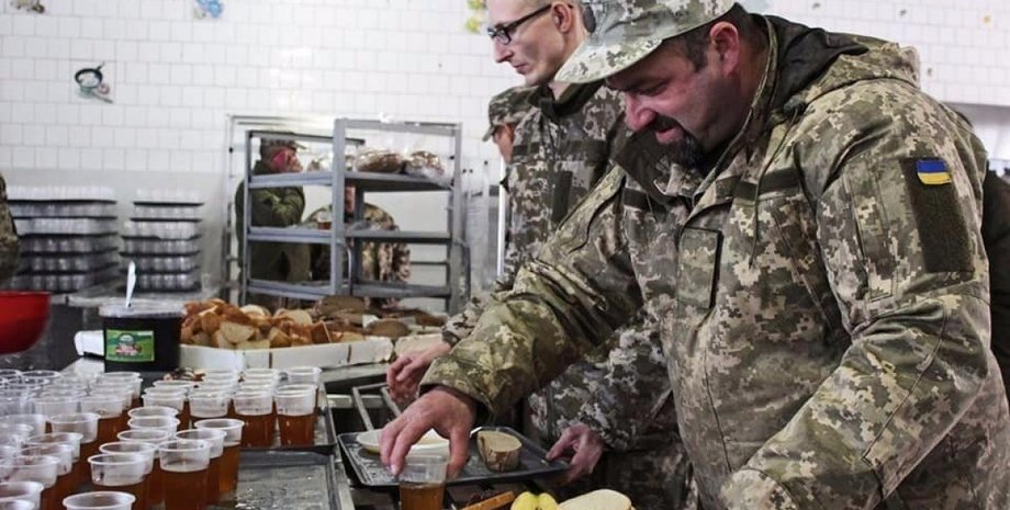 Суточная норма еды равна 109 гривен на одного военнослужащего