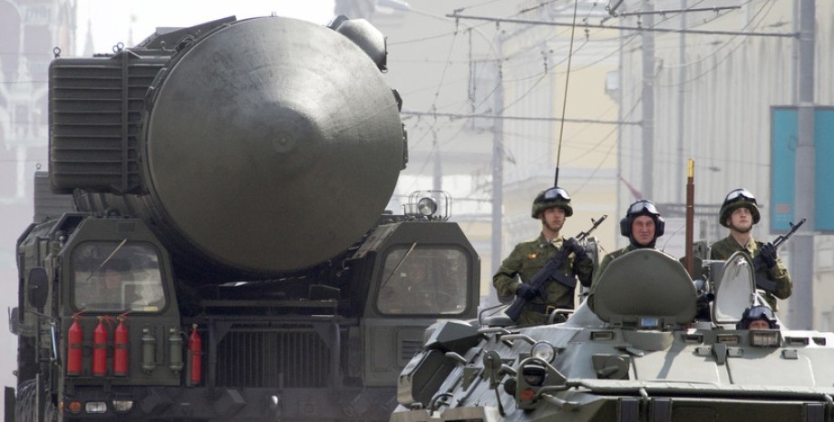 La portavoz del Pentágono Sabrin Singh llamó a las amenazas nucleares de Rusia d...