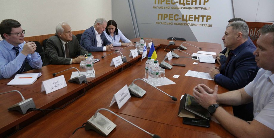 Юрий Гарбуз, Мартин Сайдик и др./Фото: loga.gov.ua