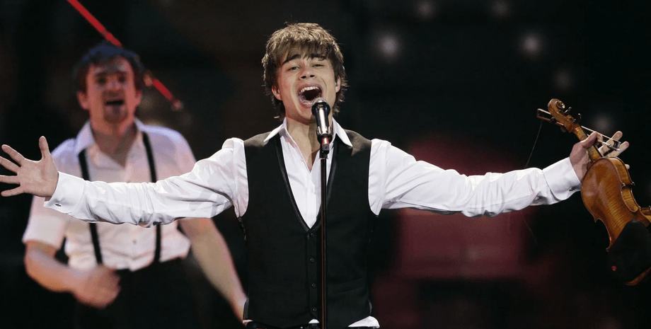 Олександр Рибак співає Fairytale на Євробаченні-2009