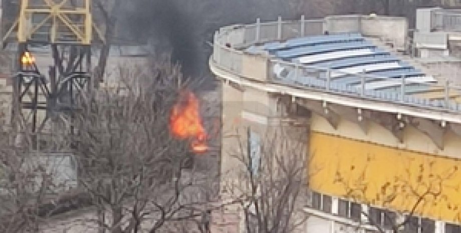 Луганск, взрыв, война, фото