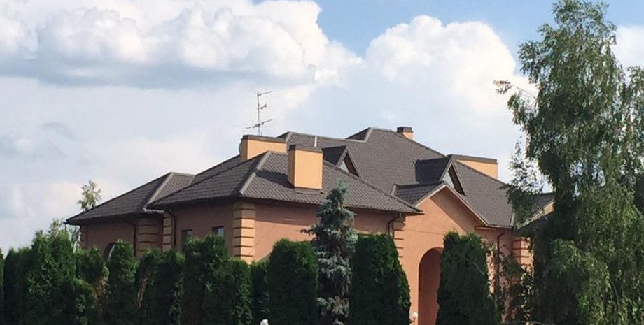 Особняк, из которого вели огонь / Фото: Facebook