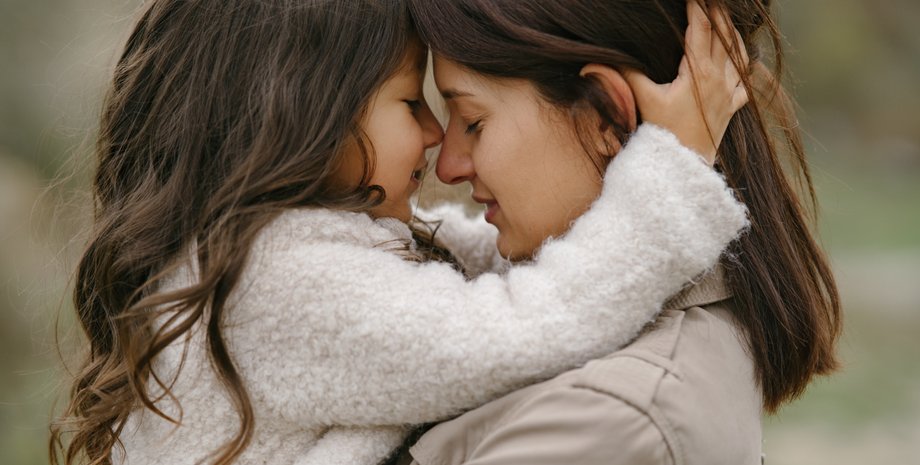 День матери 12 мая 2024