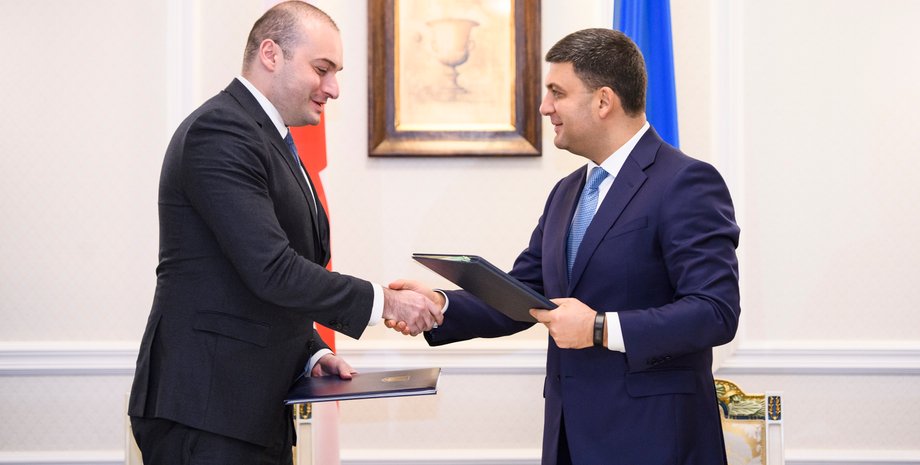 Мамука Бахтадзе и Владимир Гройсман / Фото: пресс-служба Кабмина