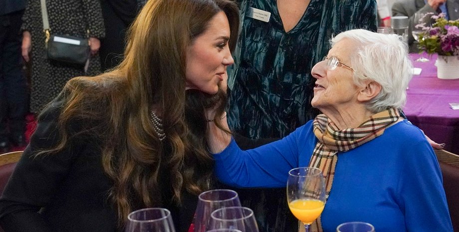 Кейт Міддлтон, принцеса Уельська, Івонн Бернстайн