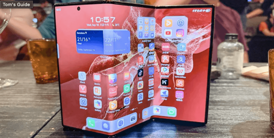 Складной смартфон Samsung