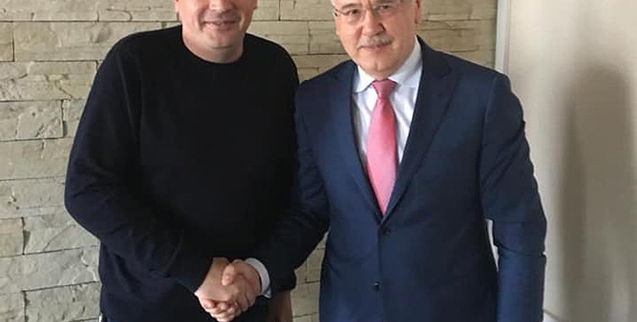 Дмитрий Добродомов Facebook