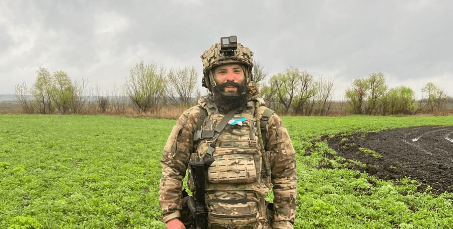 Віктор Розовий вимагає в колишньої дружини фінансового звіту