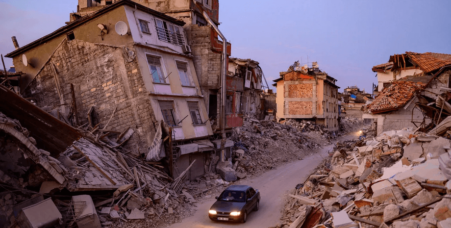 Землетрясение, землетрясение в США, предсказание на 2024, жуткое предсказание, повреждение инфраструктуры, падение США,