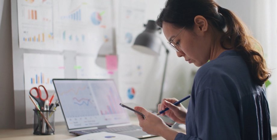 бізнес, цифровізація, онлайн, е-резидент, банківський рахунок, податковий агент