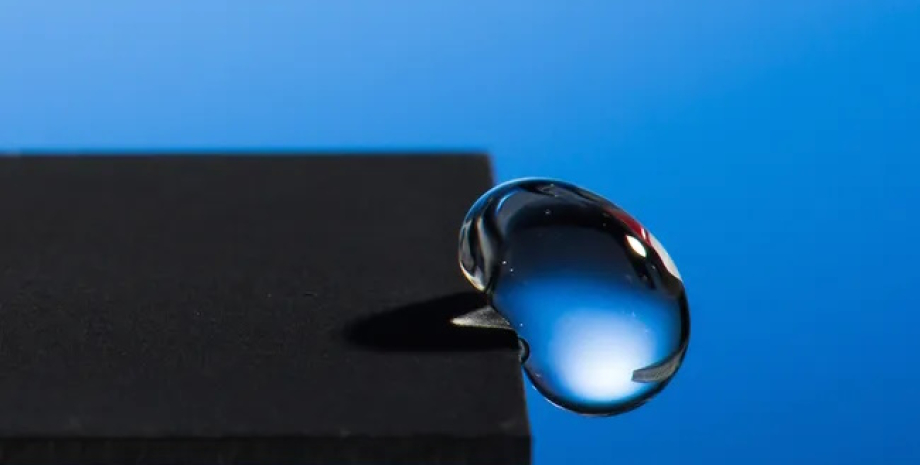 Ученые впервые наблюдали разделение молекулы воды в реальном времени Ученые в шаге от производства более дешевого водородного топлива: раскрыт секрет молекулы воды0