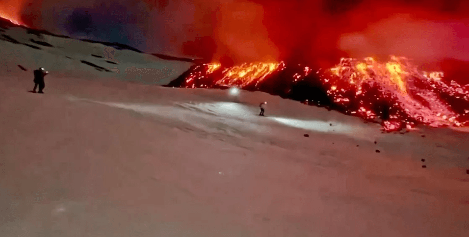 Этна, извержение вулкана, лыжи, лыжники, экстремалы, катаемся по Марсу, гора Этна, извержение на Этне, лава, лыжный курорт