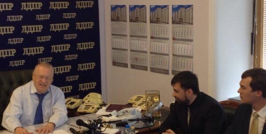 Вожак ДНР Денис Пушилин в гостях у Жириновского / twitter.com/BBCDanielS