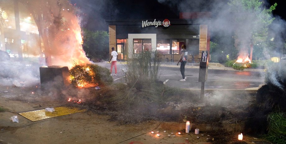 Фото: twitter.com/Jennifer__Brett