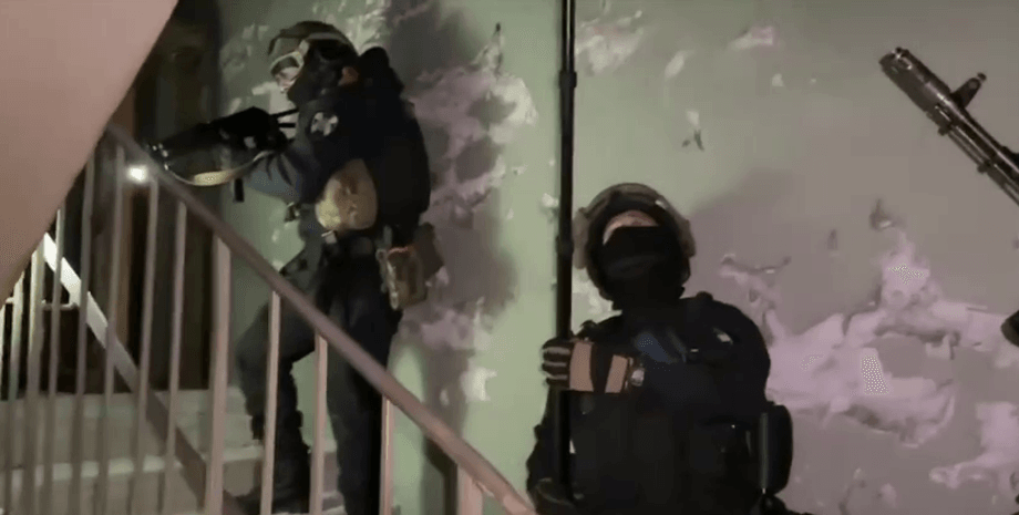 стрілянина у Мурманську