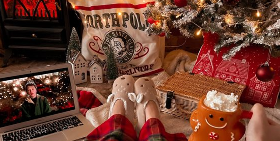 Новорічна ялинка, штучна ялинка, сюрприз, опосум, відео, курйози, США