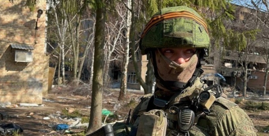 Російський солдат, вторгнення російських військ у Херсоні