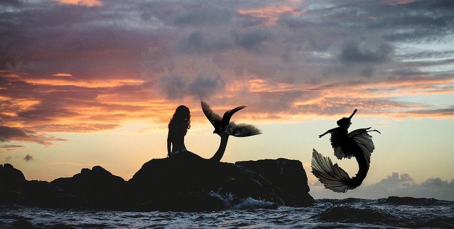 Русалка, море, океан, скалы, таинственный пляж, загадки океана, тайны океана, тайны бухты Сэндвуд Бей