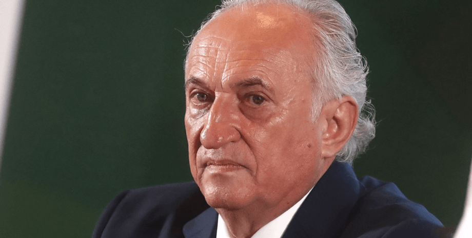 відмова від громадянства, громадянство РФ, олігарх Анісімов, мільярдер Анісімов