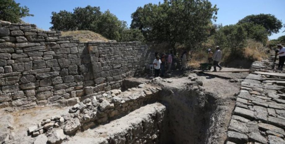 археологи раскроют правду о Троянской войне