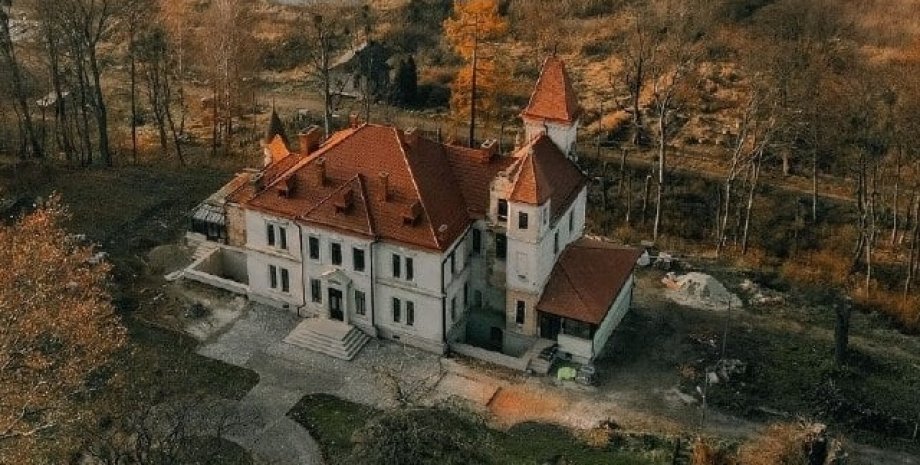 Маєток, палац Яблунівських-Бруницьких, реставрація, Львів, сім'ї львів'ян