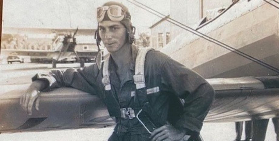 останки, лейтенант, вторая мировая война, история, раскопки, поиск, обломки, самолет, медицина, операция, криминалистика, идентификация, смерть, война, ДНК, скелет, кости, бомбардировщик