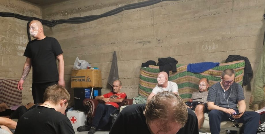 Депортированные из РФ украинцы на границе с Грузией