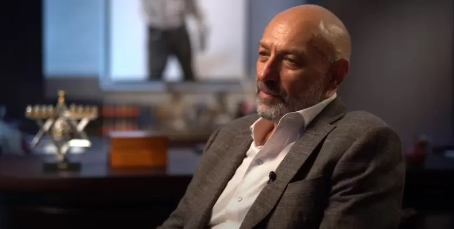 Геннадий Боголюбов Геннадий Боголюбов