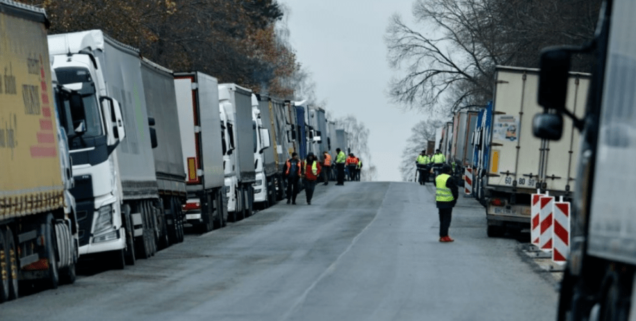 Вантажівки, фури, кордони, блокада, протести, перевізники, Польща, Україна