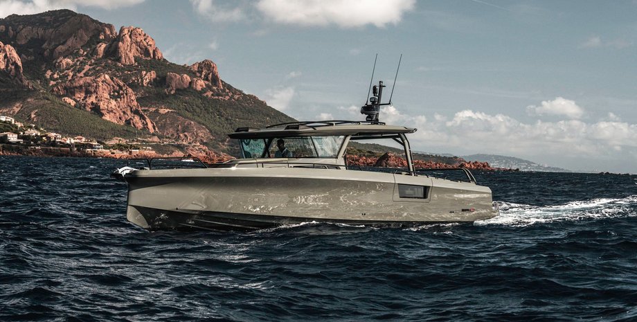 катер Brabus Shadow 1500