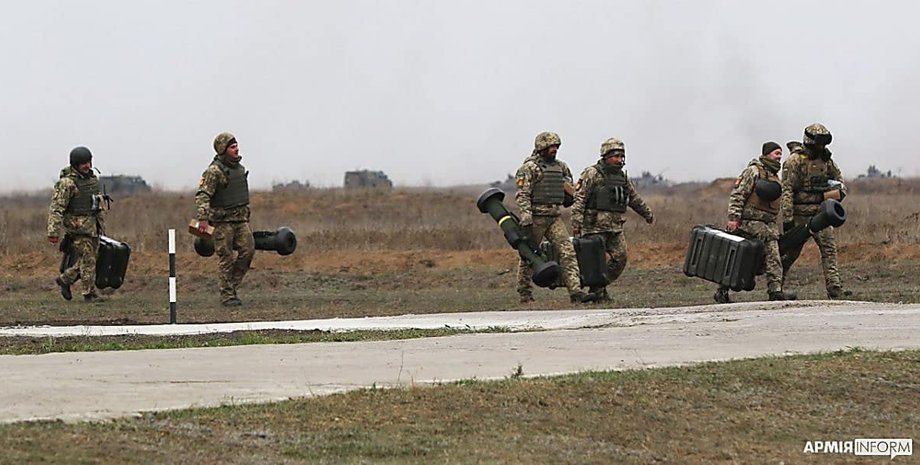 применение javelin на донбассе