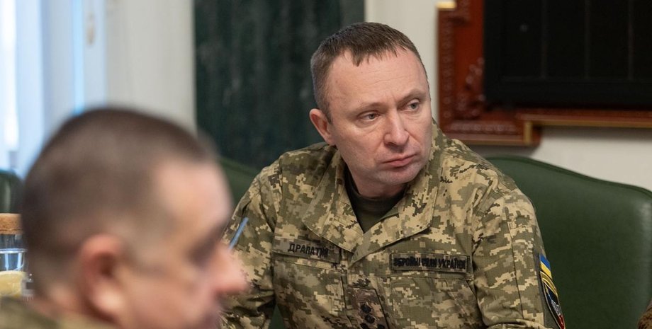 Сирський розформував угруповання "Дніпро", яке очолював генерал Драпатий - деталі Сирський розформував угруповання "Дніпро", яке очолював генерал Драпатий