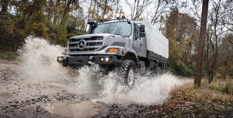 вантажівка Zetros