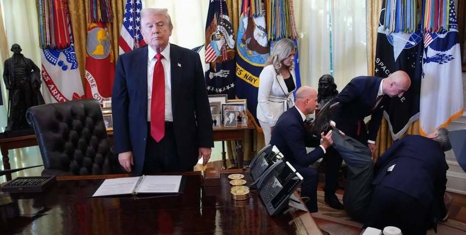 гордон Фіндлі непритомність Гордон Фіндлі знепритомнів на очах Трампа