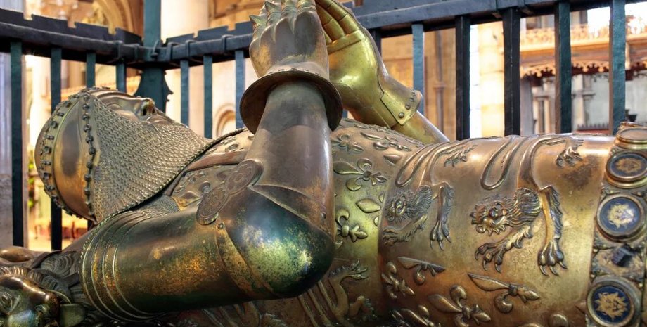 Черный принц, рыцарь, статуя, фото