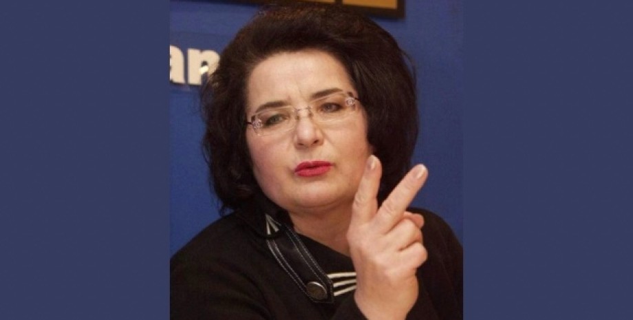 Ексзаступницю Генпрокурора та її доньку знайшли мертвими в їх квартирах Ексзаступницю Генпрокурора та її доньку знайшли мертвими в їх квартирах