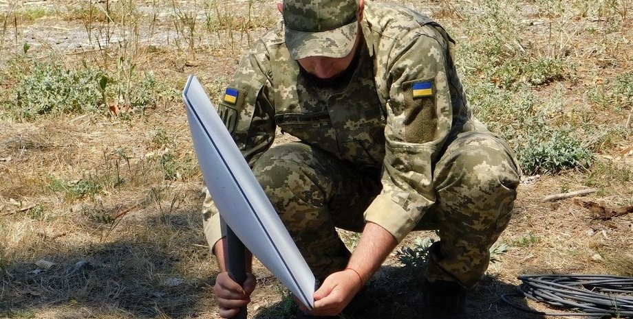 Інтернет, Starlink, зв'язок, Eutelsat, фото