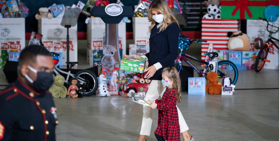 Мелания Трамп Рождество фото