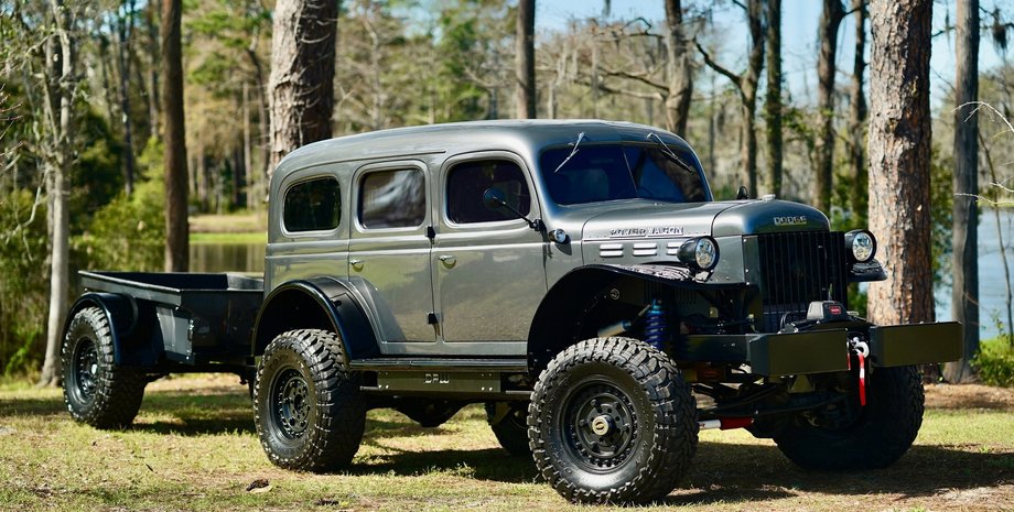 Dodge WC-53