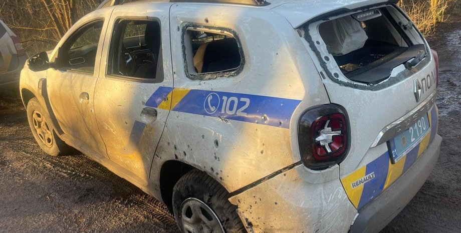 патрульная машина, полицейская машина, взрыв гранаты, полицеский