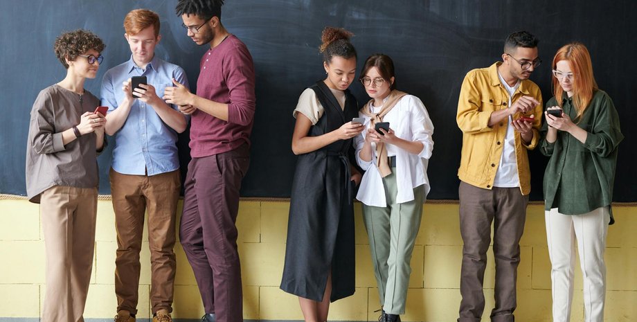 Зумери прагнуть зелених вихідних