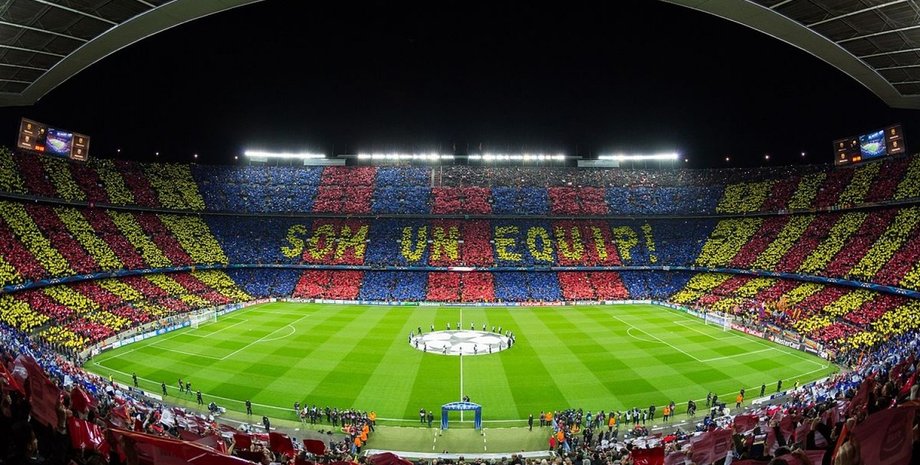 Стадион "Камп Ноу" в Барселоне