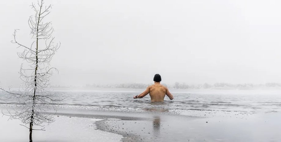 мужчина, зима, холод, вода, купание