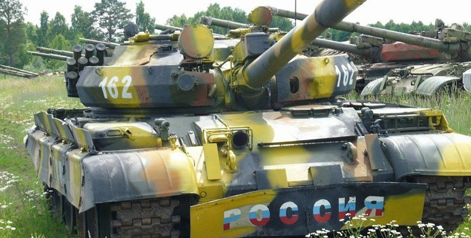 Российский танк , запасы российских танков