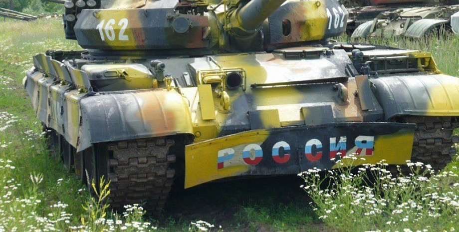Російський танк , запаси російських танків