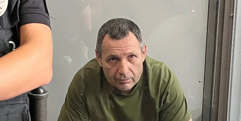 Підозрюваний у вбивстві Андрія Парубія намагається прикрити свої дії історією про загиблого сина