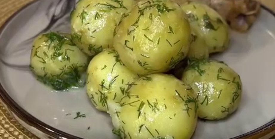 куриные голени, молодая картошка, рецепт на ужин