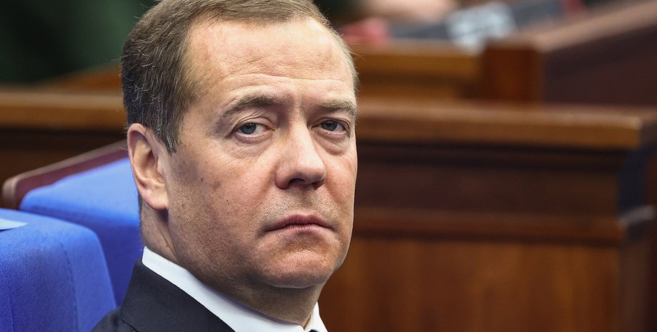 Заместитель секретаря Совета безопасности России, Дмитрий Медведев, дональд трамп, заявление, удар по москве