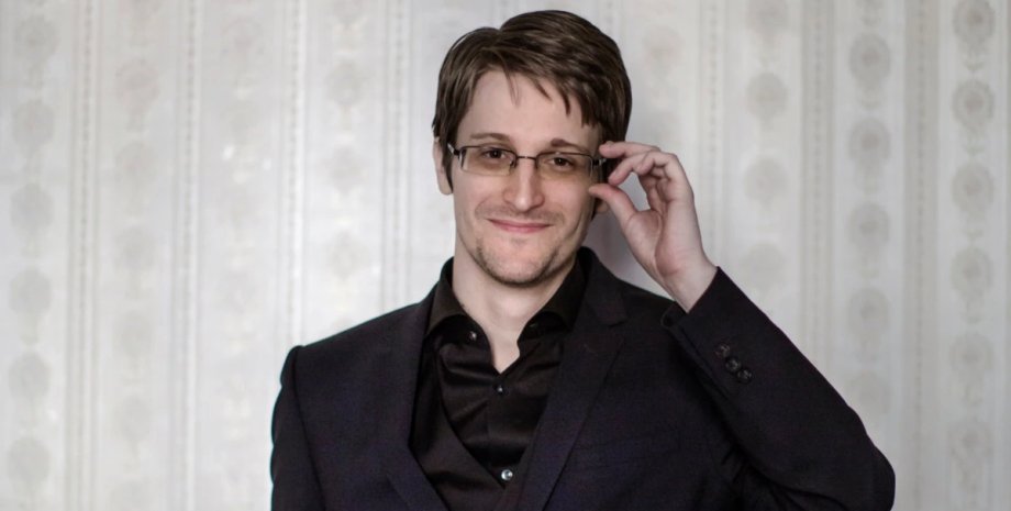 Едвард Сноуден АНБ шпигун ЦРУ російське громадянство